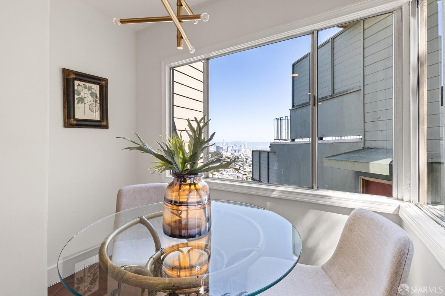 Detail Gallery Image 34 of 72 For 101 Graystone Ter, San Francisco,  CA 94114 - 3 Beds | 2/1 Baths