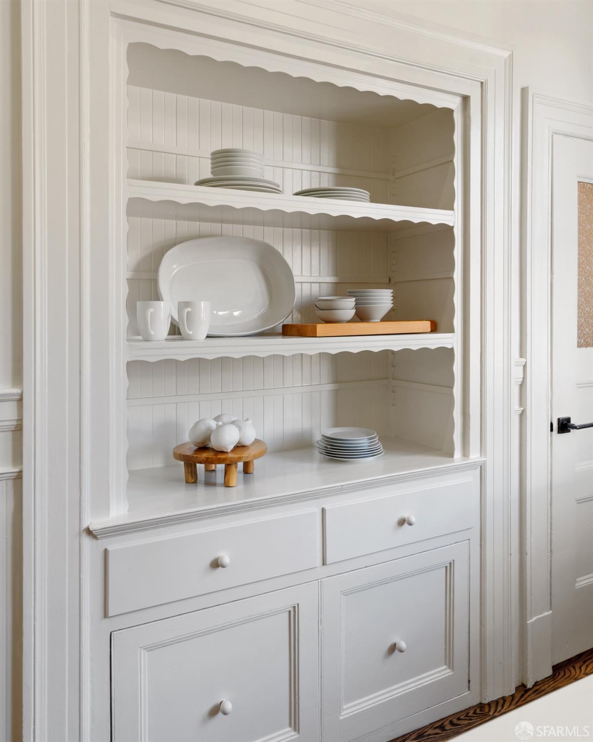 Detail Gallery Image 22 of 64 For 199 Carl St, San Francisco,  CA 94117 - 5 Beds | 4/2 Baths