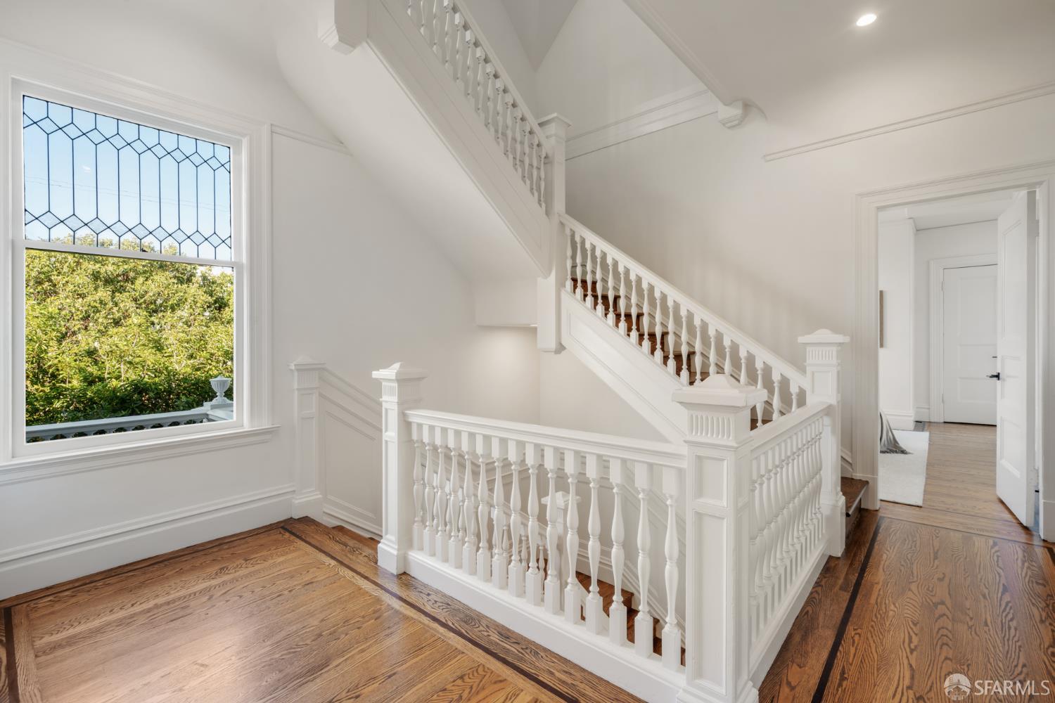 Detail Gallery Image 41 of 64 For 199 Carl St, San Francisco,  CA 94117 - 5 Beds | 4/2 Baths