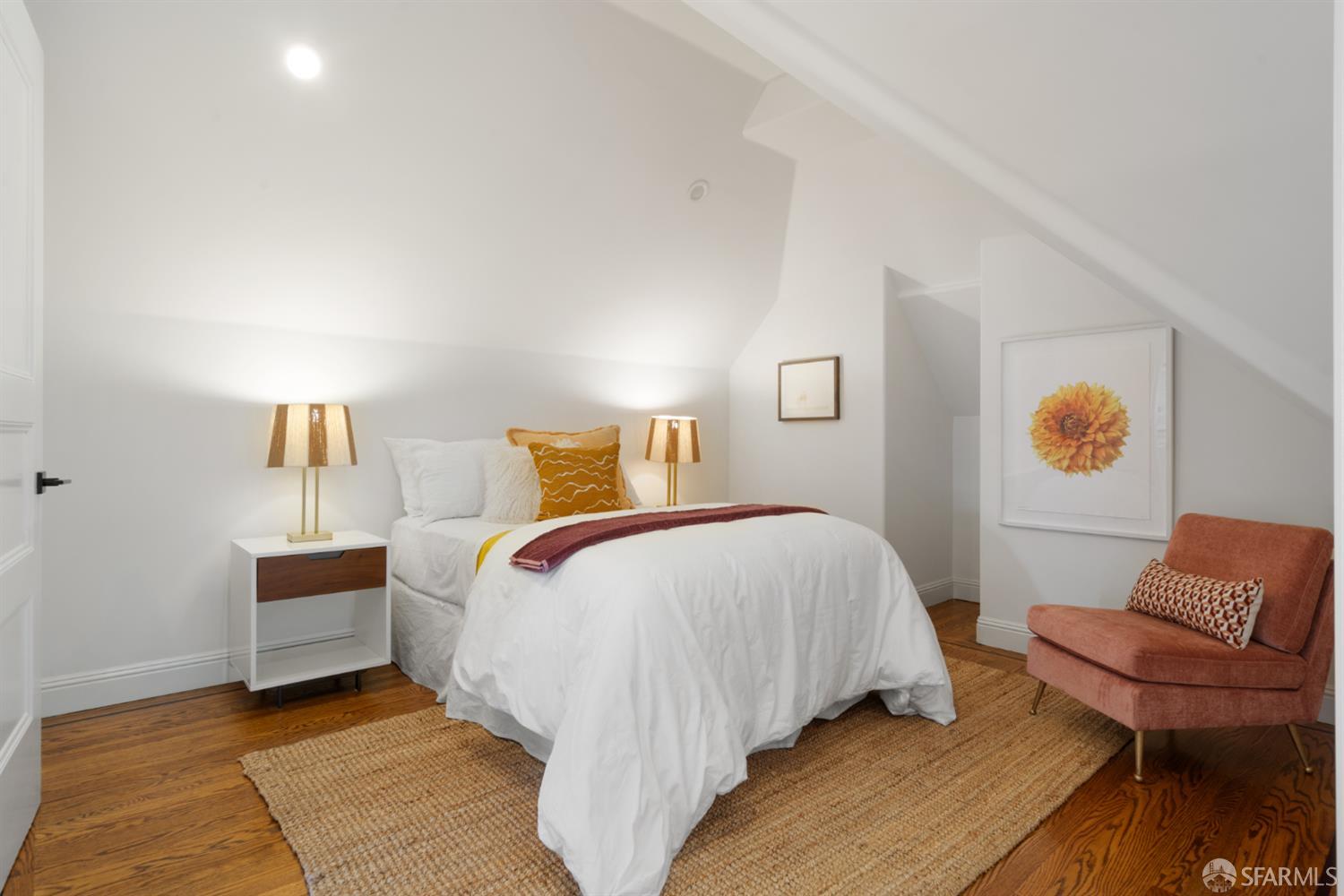 Detail Gallery Image 51 of 64 For 199 Carl St, San Francisco,  CA 94117 - 5 Beds | 4/2 Baths