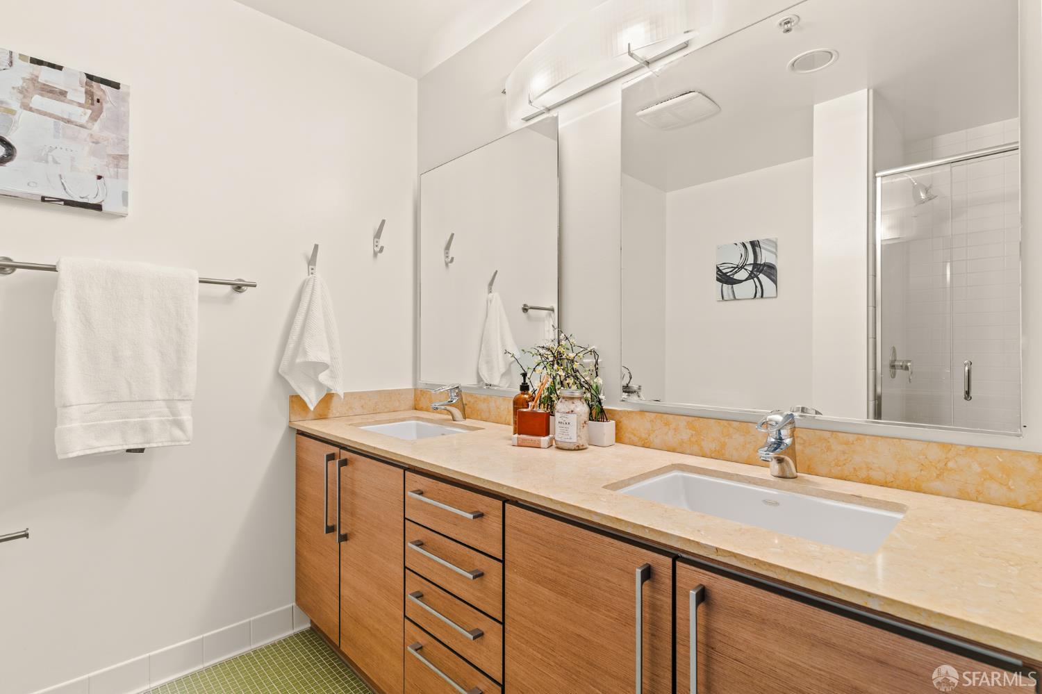 Detail Gallery Image 15 of 44 For 200 2nd St #401,  Oakland,  CA 94607 - 3 Beds | 2 Baths