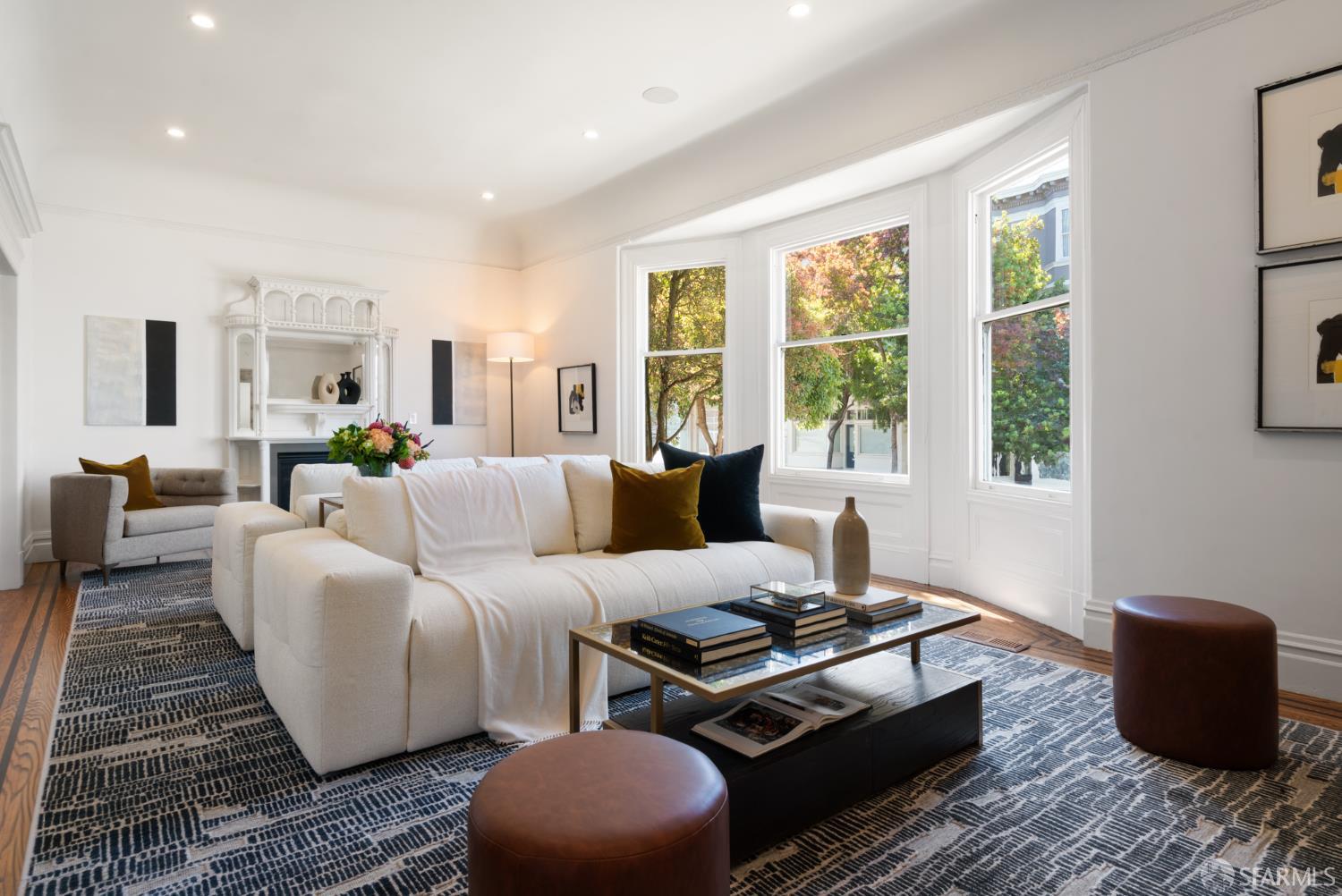 Detail Gallery Image 10 of 64 For 199 Carl St, San Francisco,  CA 94117 - 5 Beds | 4/2 Baths