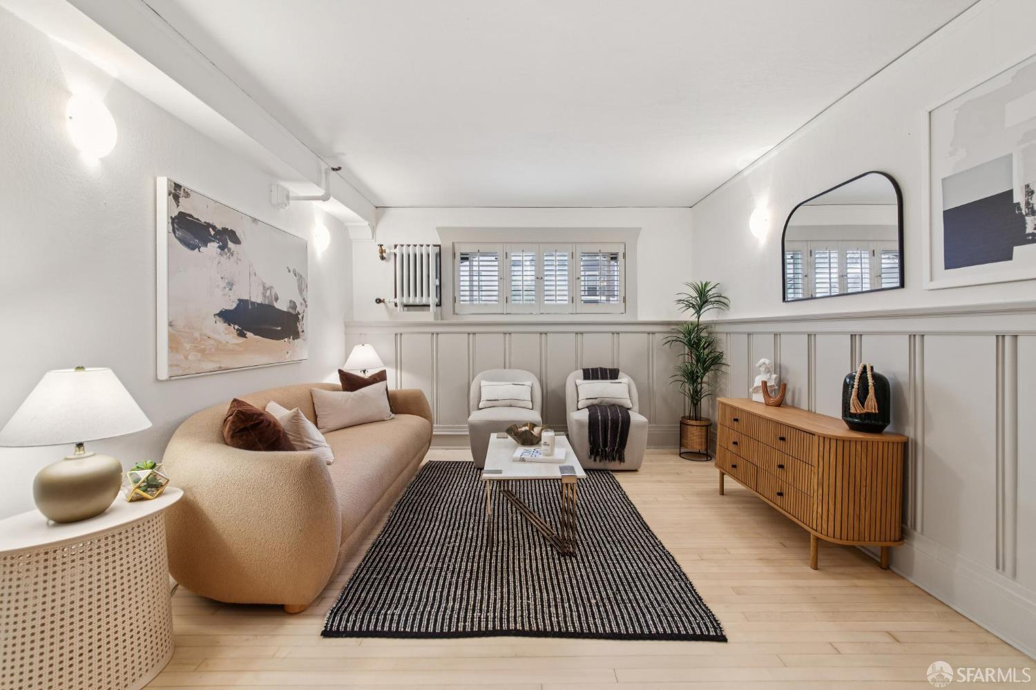 Photo #3: 425073573 Listing 