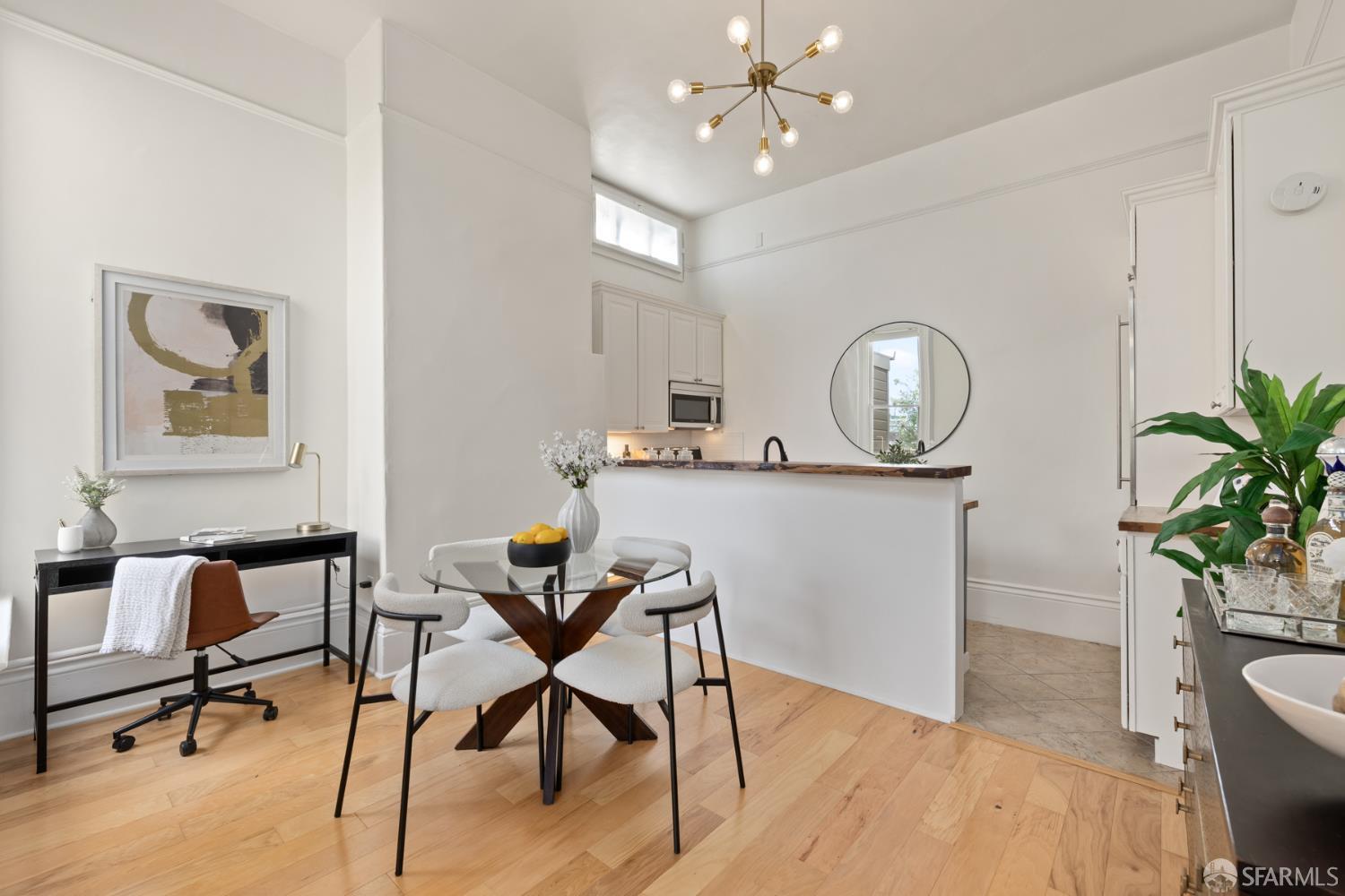 Detail Gallery Image 11 of 20 For 1819 Lyon St #3,  San Francisco,  CA 94115 - 1 Beds | 1 Baths