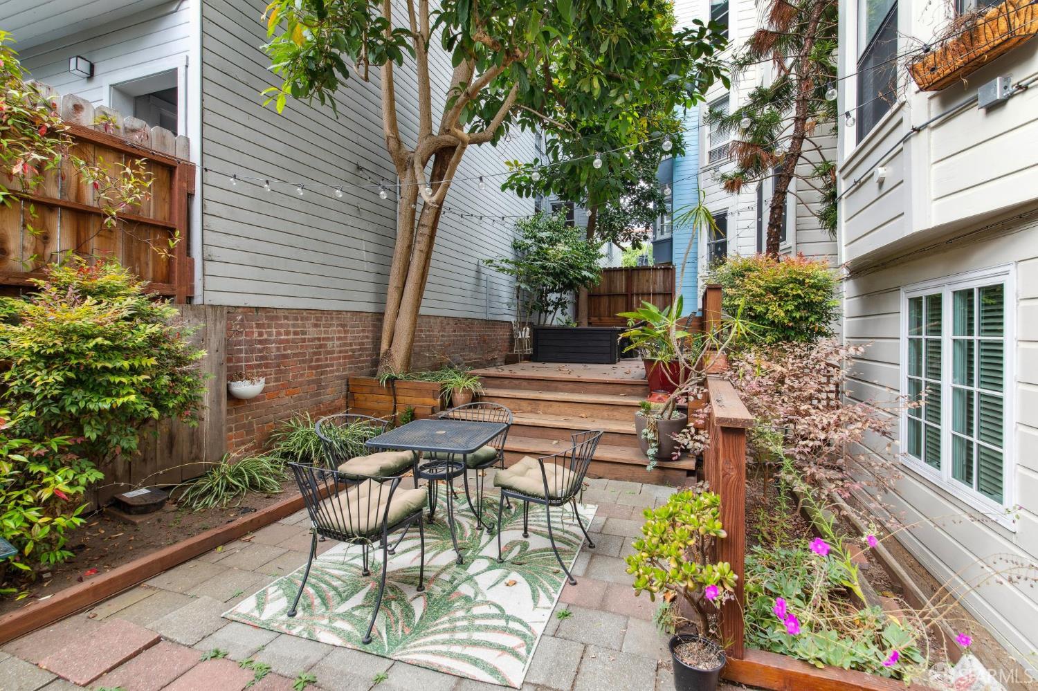 Photo #13: 425073573 Listing: Photo #13
