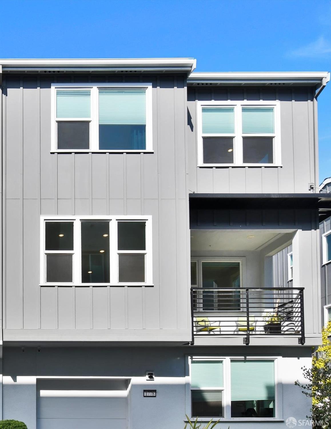 Detail Gallery Image 29 of 33 For 1778 Railway Cir, Oakland,  CA 94607 - 3 Beds | 3/1 Baths