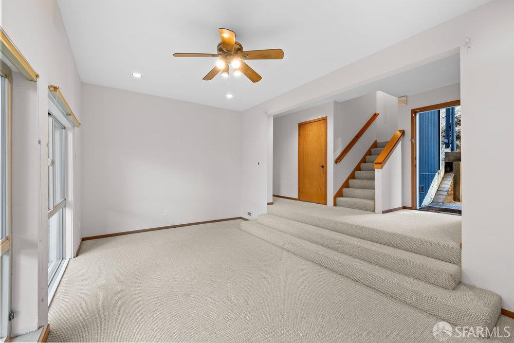 Detail Gallery Image 37 of 44 For 120 La Espiral, Orinda,  CA 94563 - 4 Beds | 3/1 Baths