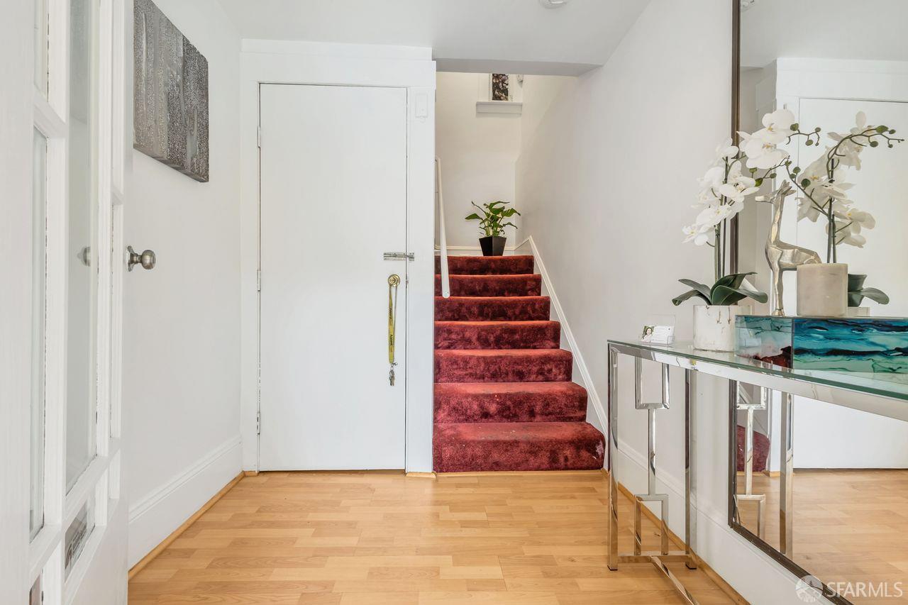 Detail Gallery Image 27 of 29 For 528 London St, San Francisco,  CA 94112 - 2 Beds | 1 Baths