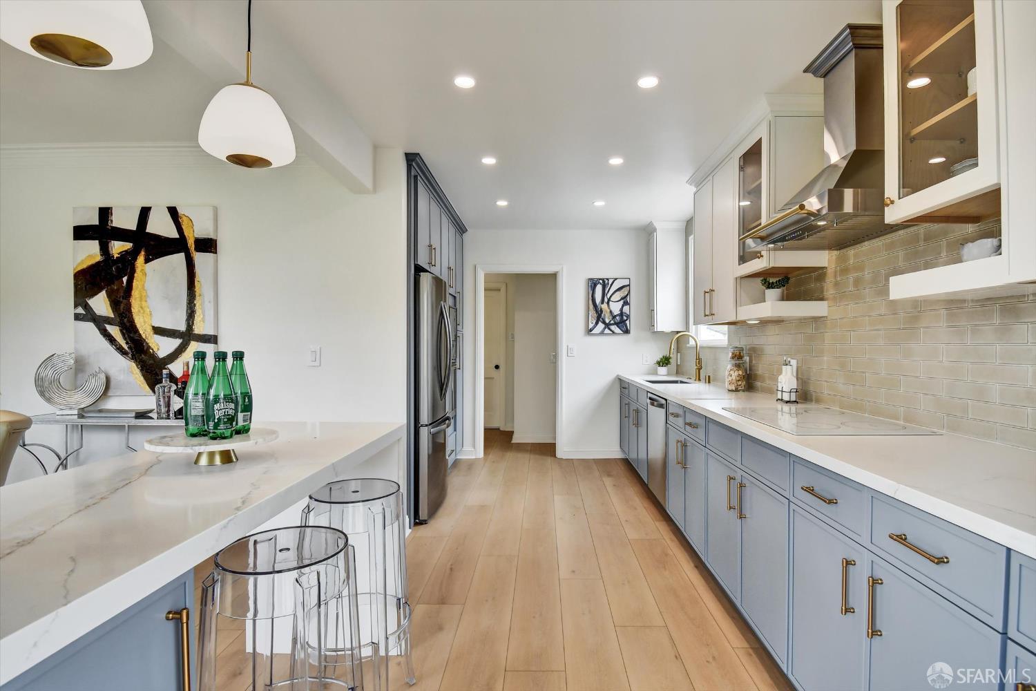 Detail Gallery Image 24 of 60 For 15 Garden Ln, Daly City,  CA 94015 - 3 Beds | 1/1 Baths