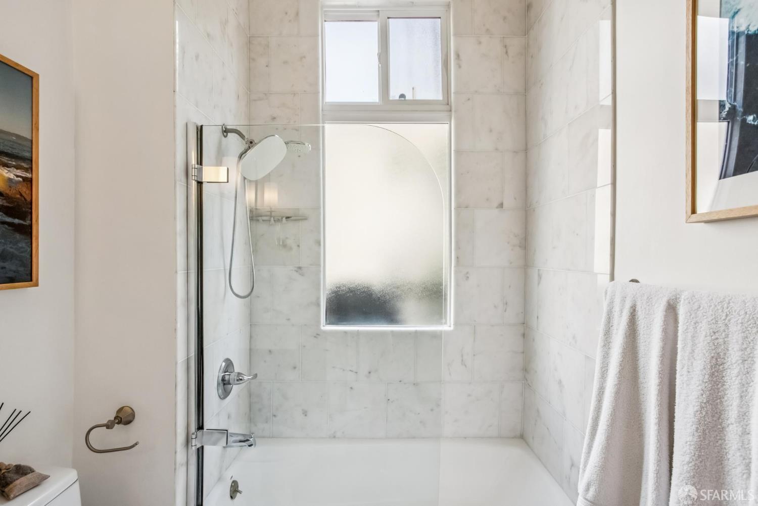 Photo #16: 425077093 Listing: Photo #16