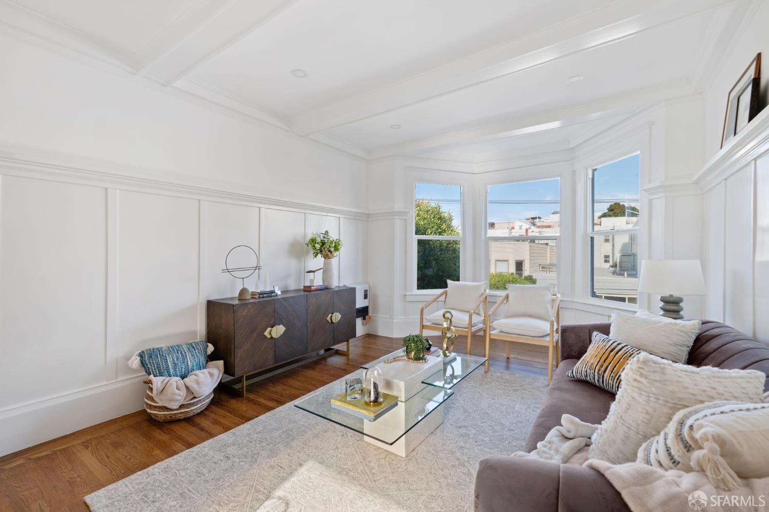 Photo #3: 425077057 Listing 