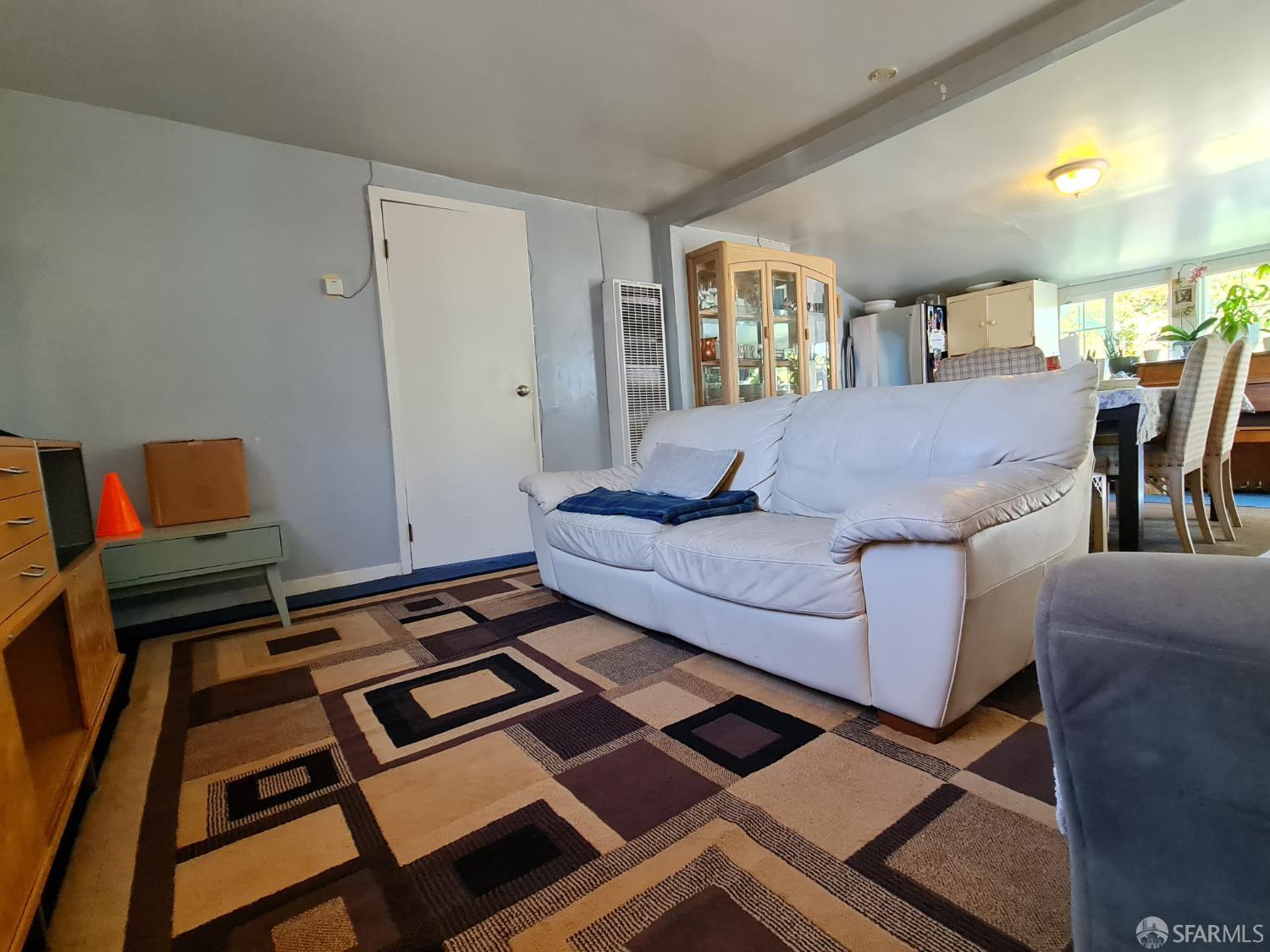 Detail Gallery Image 6 of 14 For 566 Athens St, San Francisco,  CA 94112 - 2 Beds | 1 Baths