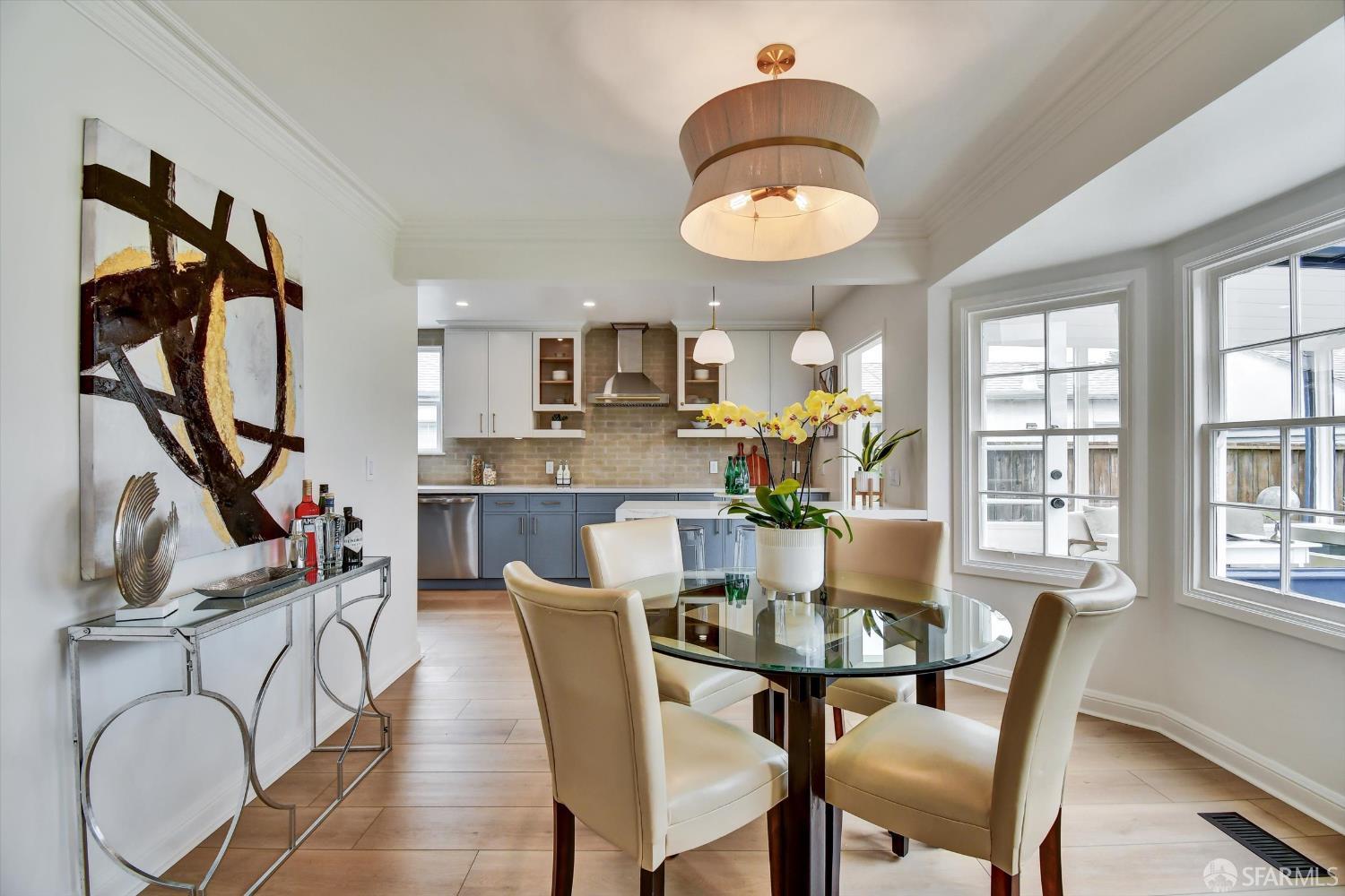 Detail Gallery Image 12 of 60 For 15 Garden Ln, Daly City,  CA 94015 - 3 Beds | 1/1 Baths