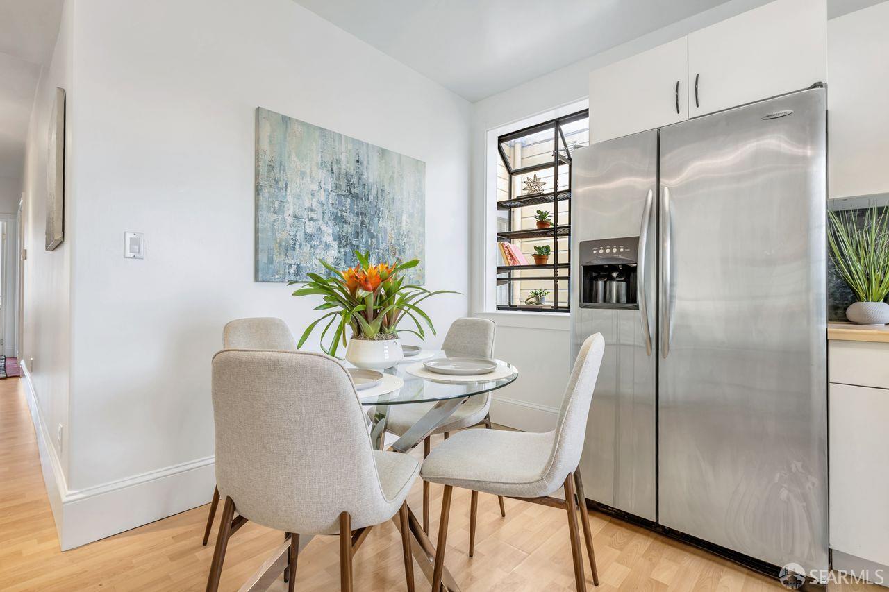 Detail Gallery Image 11 of 29 For 528 London St, San Francisco,  CA 94112 - 2 Beds | 1 Baths