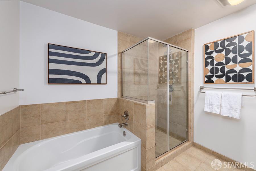 Photo #18: 425072357 Listing: Photo #18