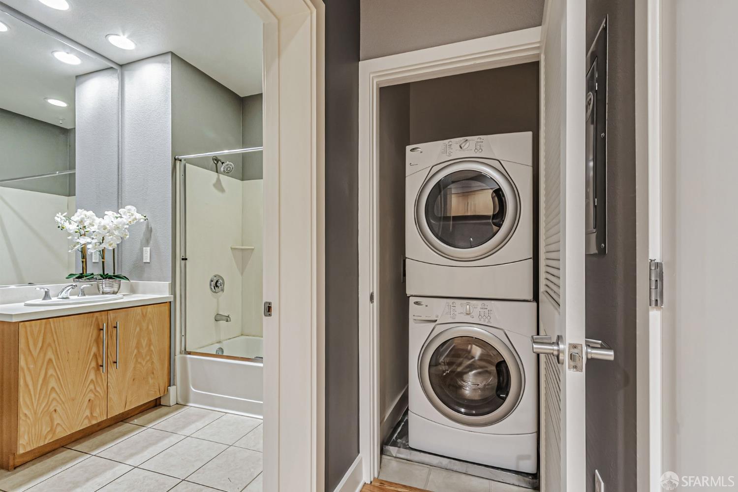 Detail Gallery Image 17 of 25 For 1 E Julian St #113,  San Jose,  CA 95112 - 1 Beds | 1 Baths