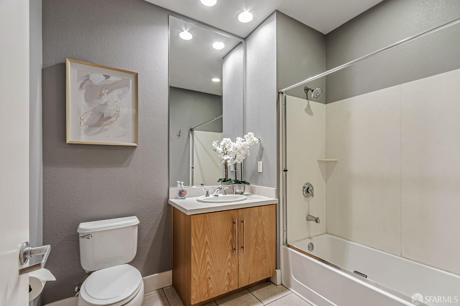 Detail Gallery Image 15 of 25 For 1 E Julian St #113,  San Jose,  CA 95112 - 1 Beds | 1 Baths