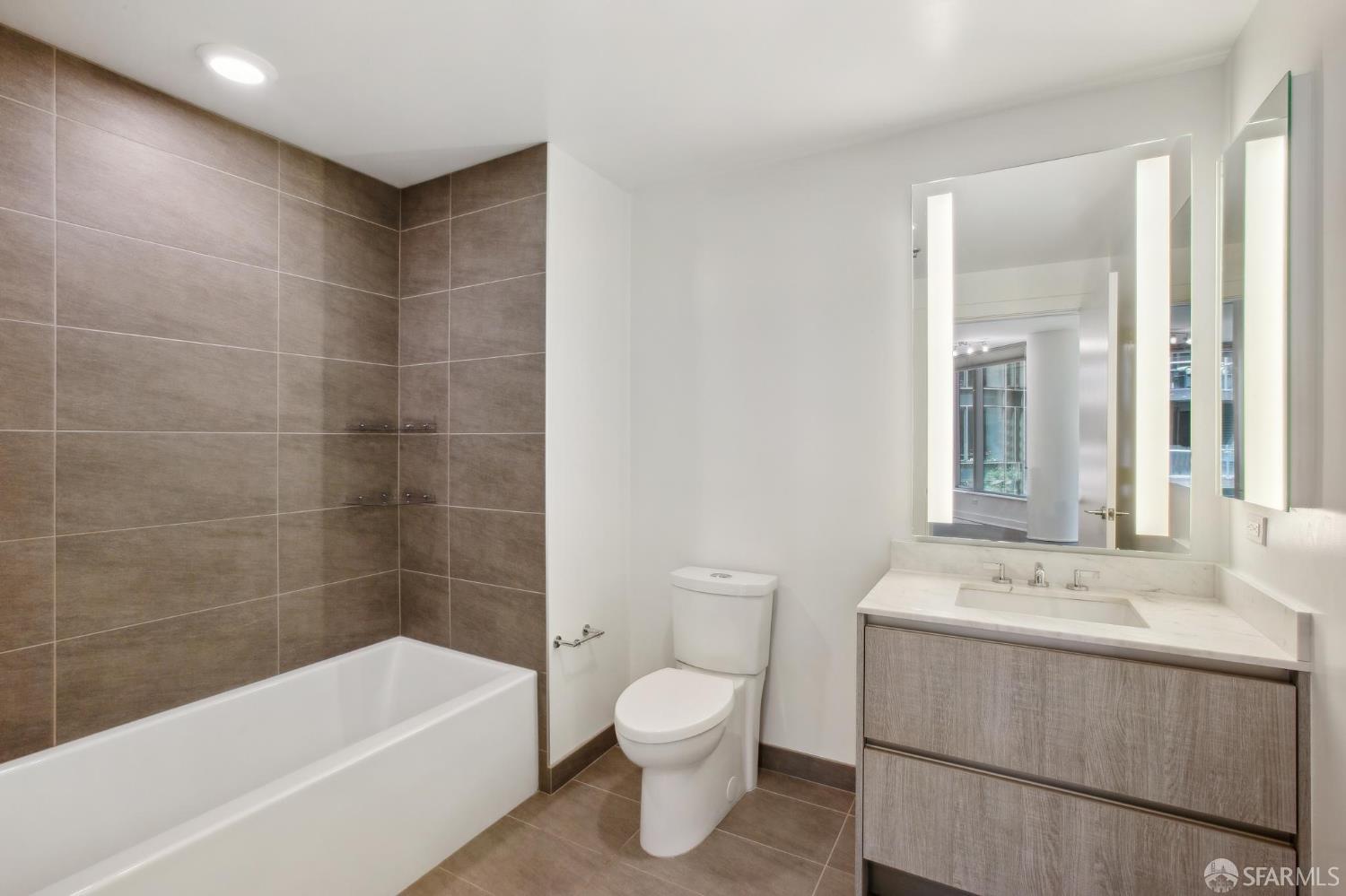 Detail Gallery Image 17 of 43 For 333 Beale St 7b,  San Francisco,  CA 94105 - 2 Beds | 2 Baths