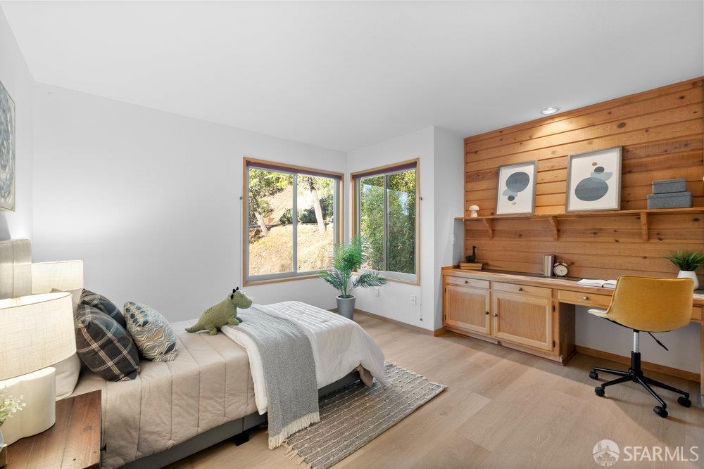 Detail Gallery Image 33 of 44 For 120 La Espiral, Orinda,  CA 94563 - 4 Beds | 3/1 Baths