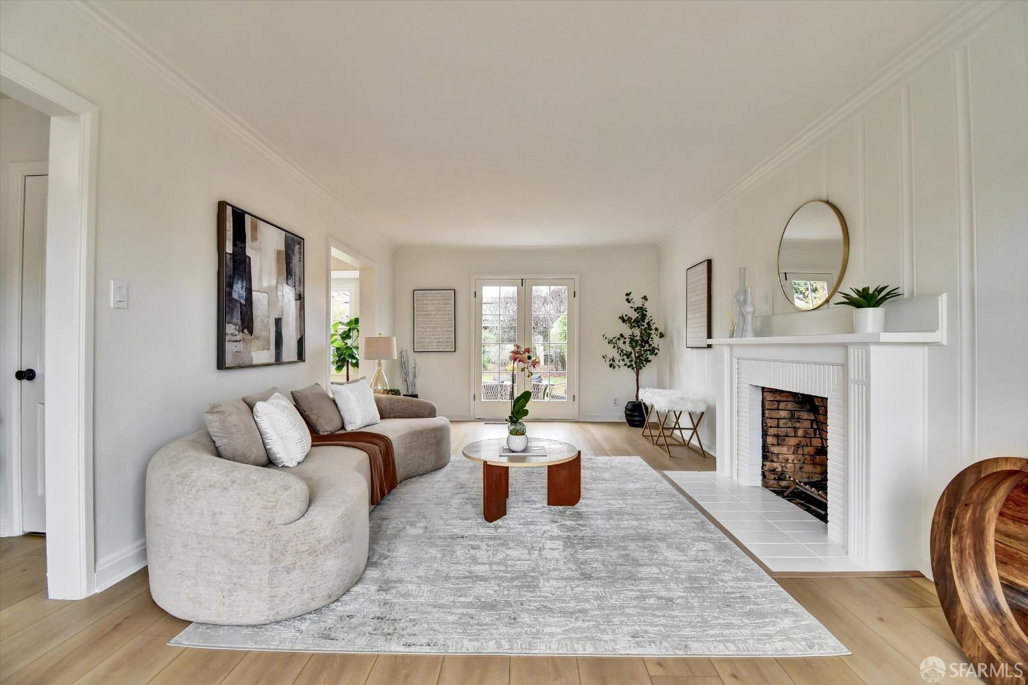 Detail Gallery Image 8 of 60 For 15 Garden Ln, Daly City,  CA 94015 - 3 Beds | 1/1 Baths