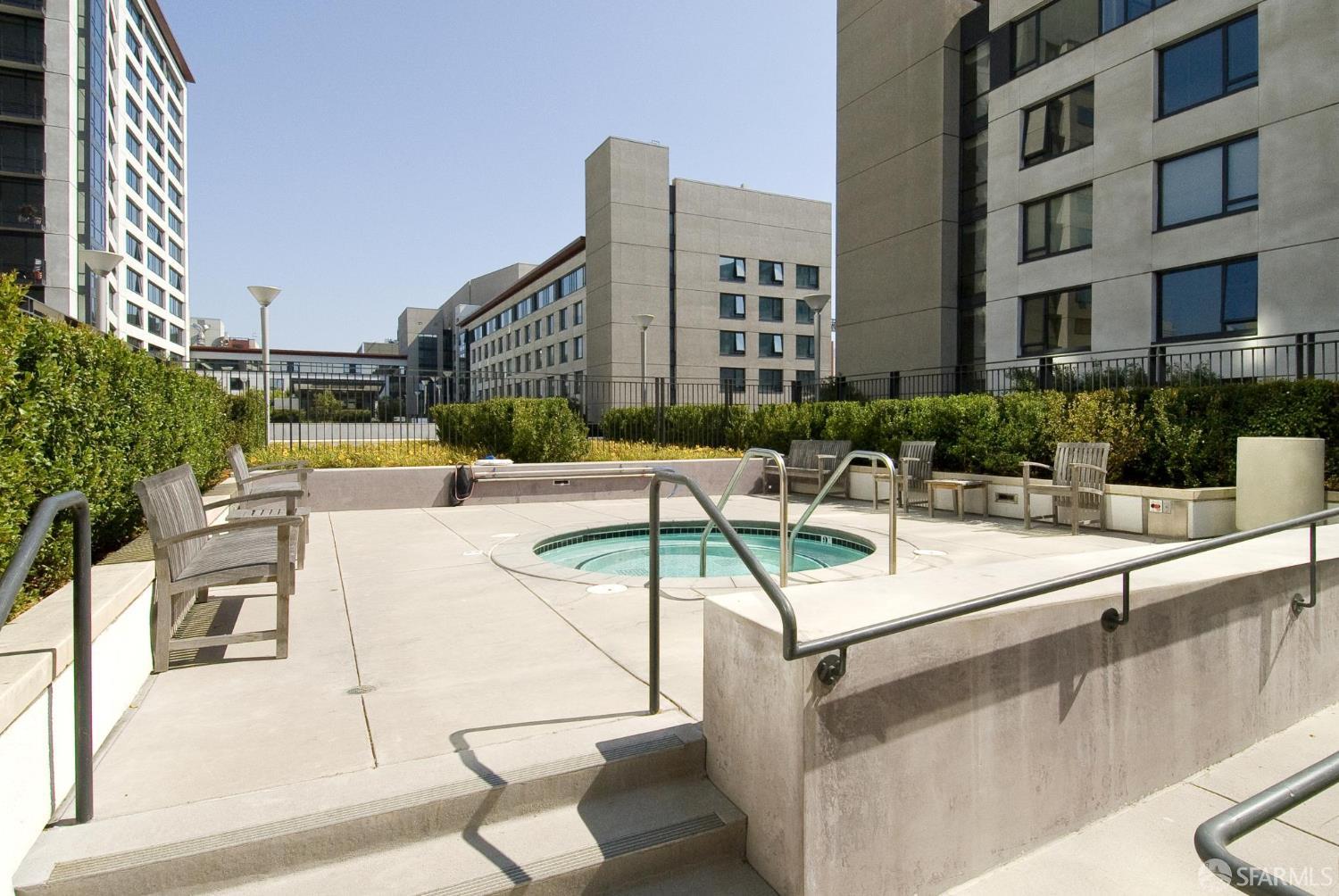 Detail Gallery Image 5 of 21 For 250 King St #1308,  San Francisco,  CA 94107 - 1 Beds | 1 Baths