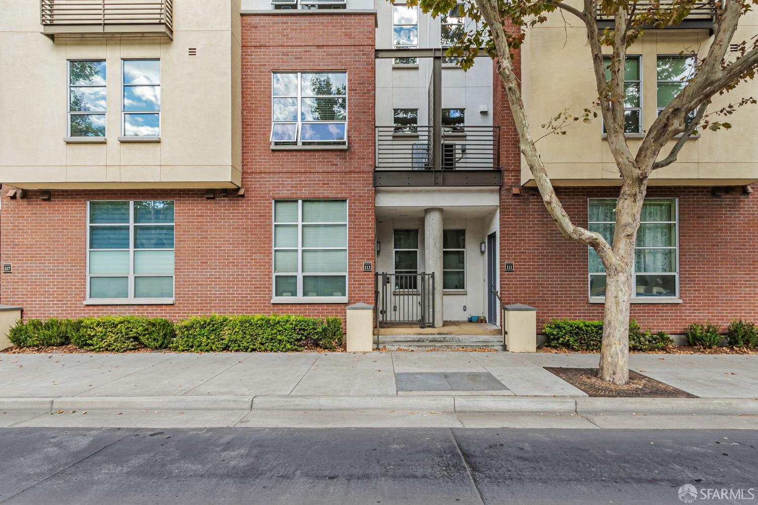 Detail Gallery Image 19 of 25 For 1 E Julian St #113,  San Jose,  CA 95112 - 1 Beds | 1 Baths