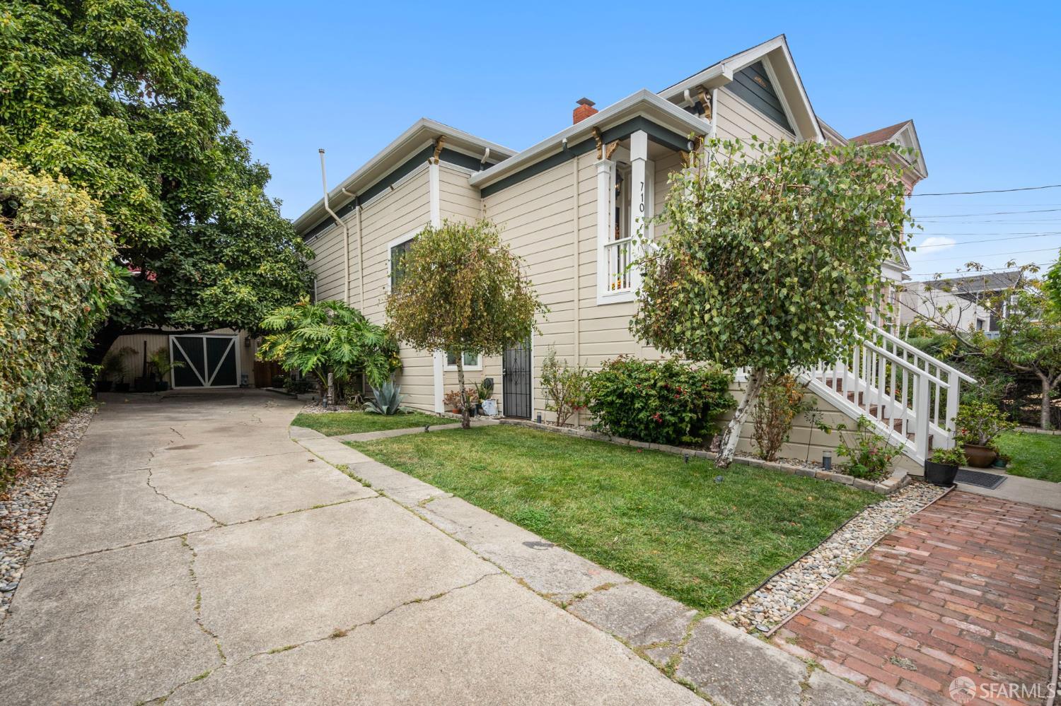 Detail Gallery Image 40 of 60 For 710 24th St, Oakland,  CA 94612 - 5 Beds | 4 Baths