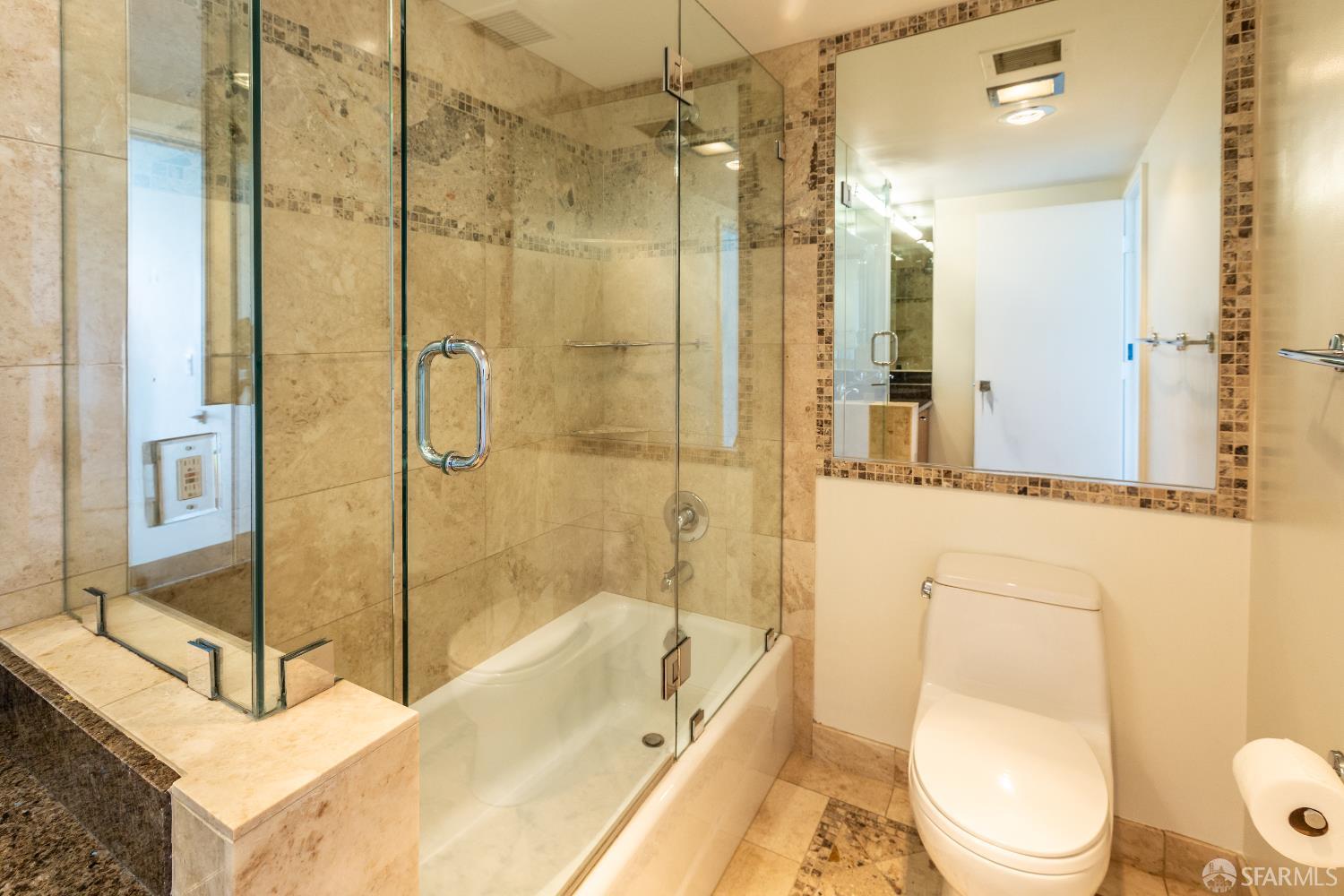 Detail Gallery Image 17 of 41 For 2200 Sacramento St #1401,  San Francisco,  CA 94115 - 2 Beds | 2 Baths