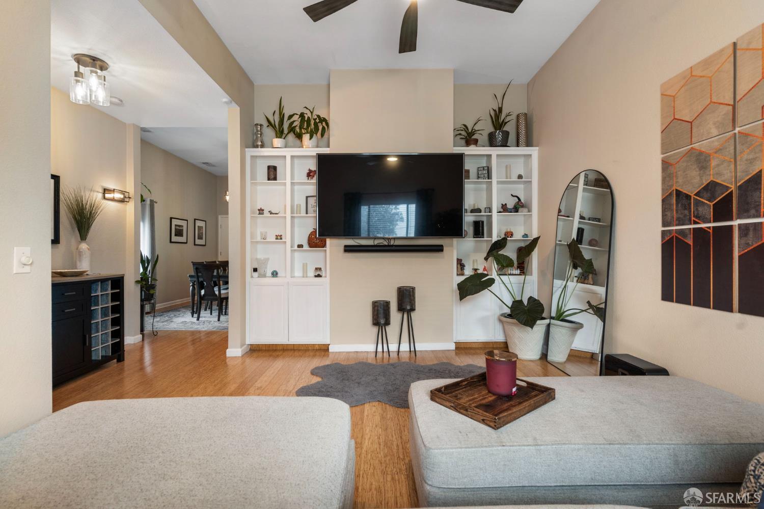 Detail Gallery Image 8 of 60 For 710 24th St, Oakland,  CA 94612 - 5 Beds | 4 Baths