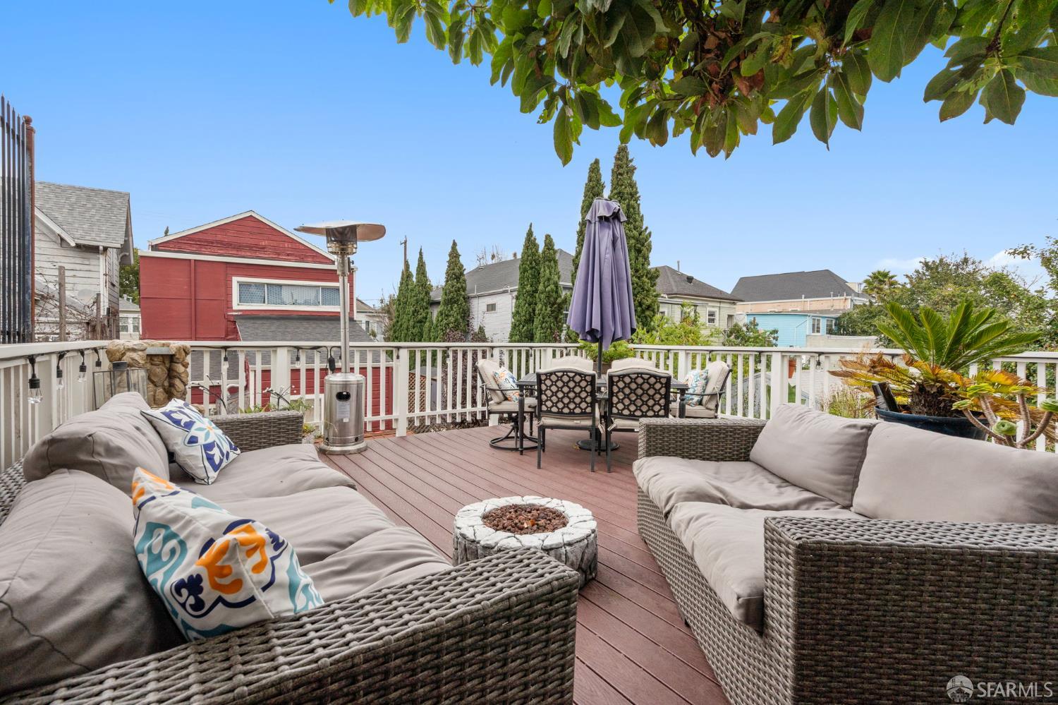 Detail Gallery Image 34 of 60 For 710 24th St, Oakland,  CA 94612 - 5 Beds | 4 Baths