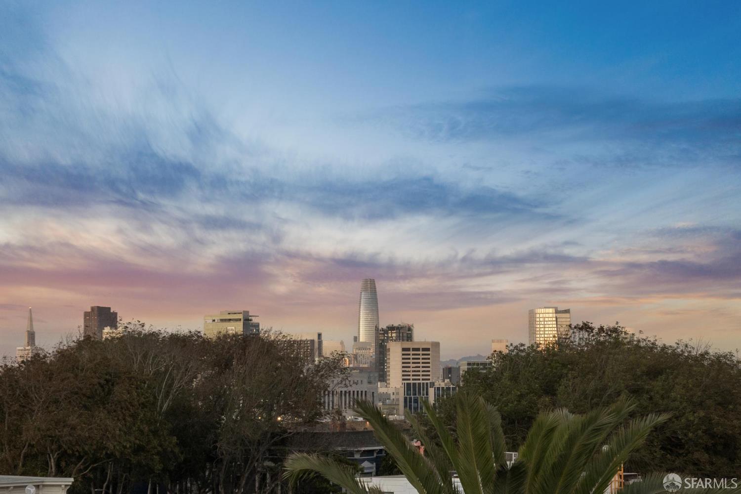 Detail Gallery Image 70 of 85 For 22 Beaver St, San Francisco,  CA 94114 - 5 Beds | 4 Baths