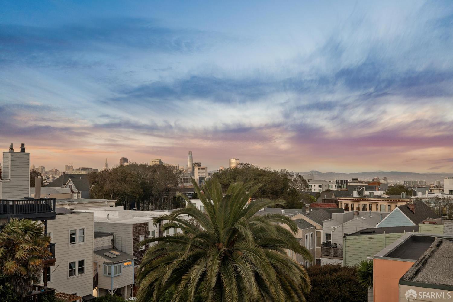 Detail Gallery Image 68 of 85 For 22 Beaver St, San Francisco,  CA 94114 - 5 Beds | 4 Baths