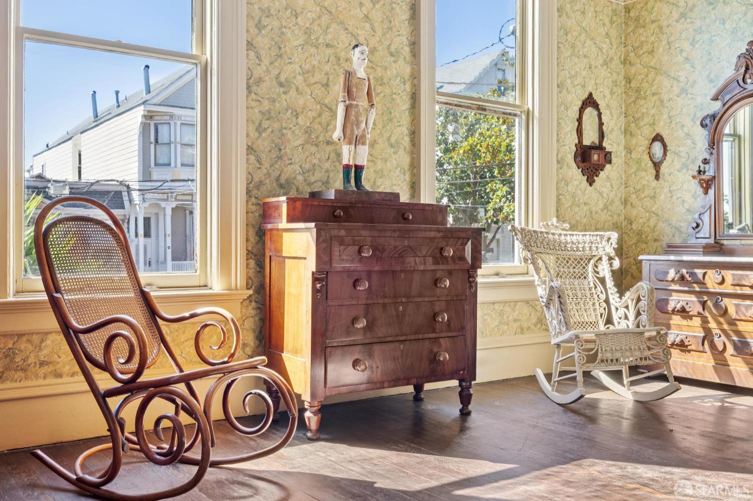 Detail Gallery Image 49 of 85 For 22 Beaver St, San Francisco,  CA 94114 - 5 Beds | 4 Baths