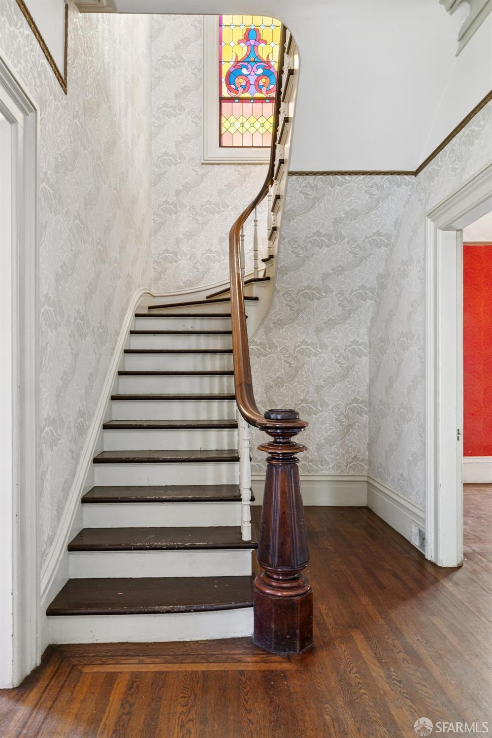 Detail Gallery Image 45 of 85 For 22 Beaver St, San Francisco,  CA 94114 - 5 Beds | 4 Baths