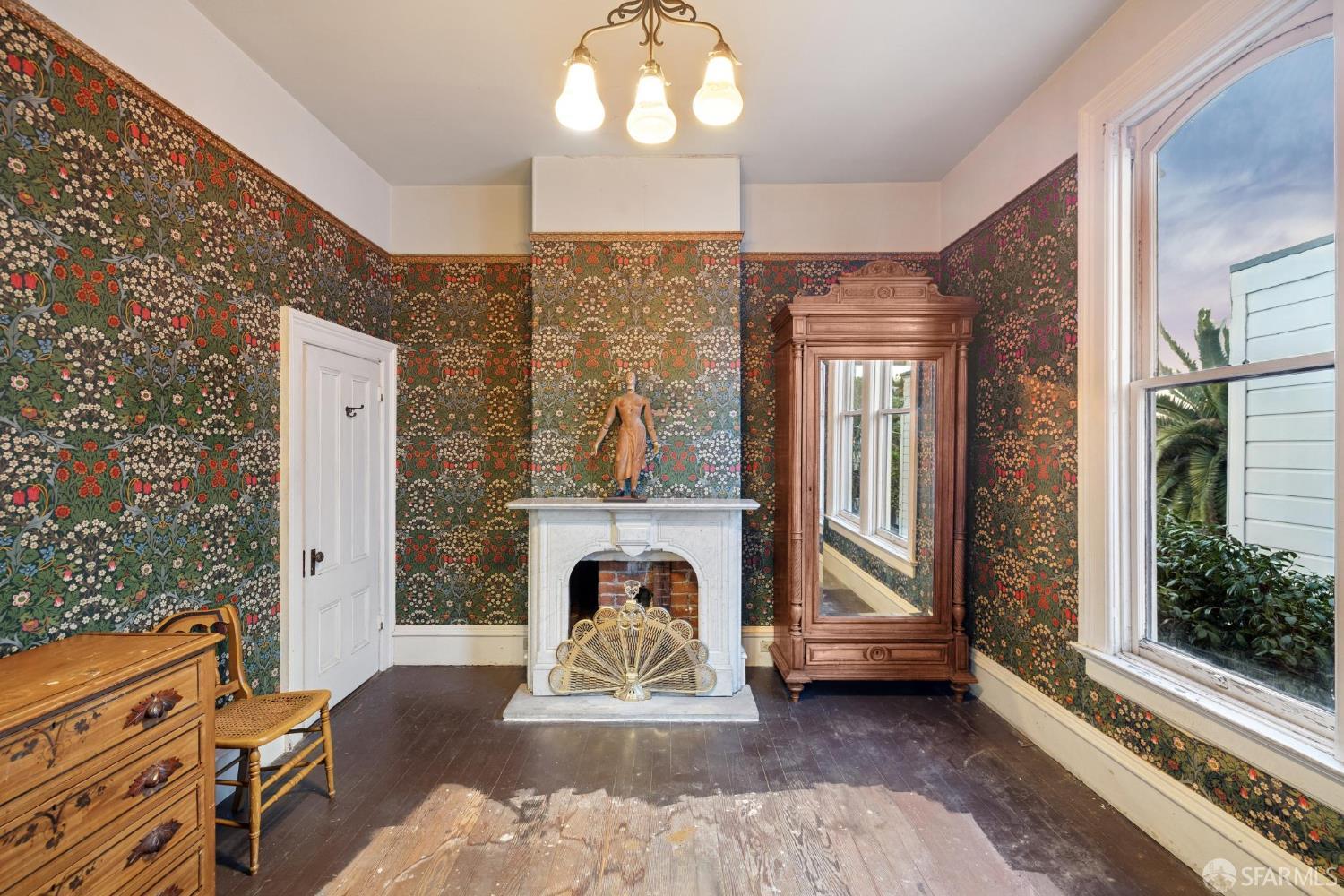 Detail Gallery Image 52 of 85 For 22 Beaver St, San Francisco,  CA 94114 - 5 Beds | 4 Baths