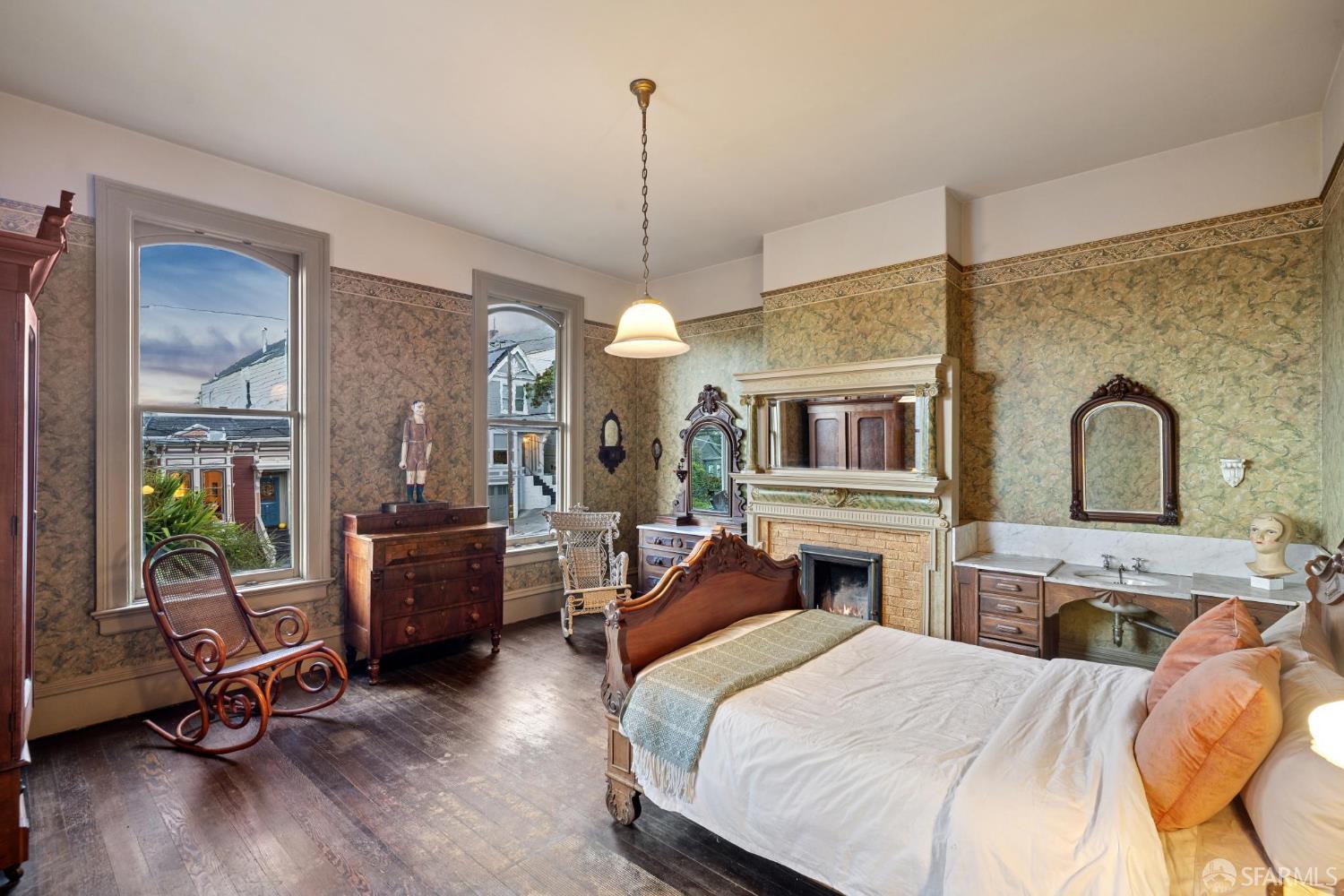 Detail Gallery Image 47 of 85 For 22 Beaver St, San Francisco,  CA 94114 - 5 Beds | 4 Baths