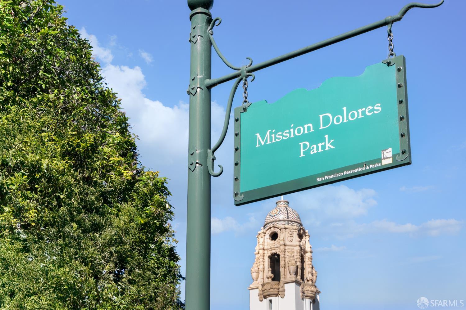 Detail Gallery Image 82 of 85 For 22 Beaver St, San Francisco,  CA 94114 - 5 Beds | 4 Baths