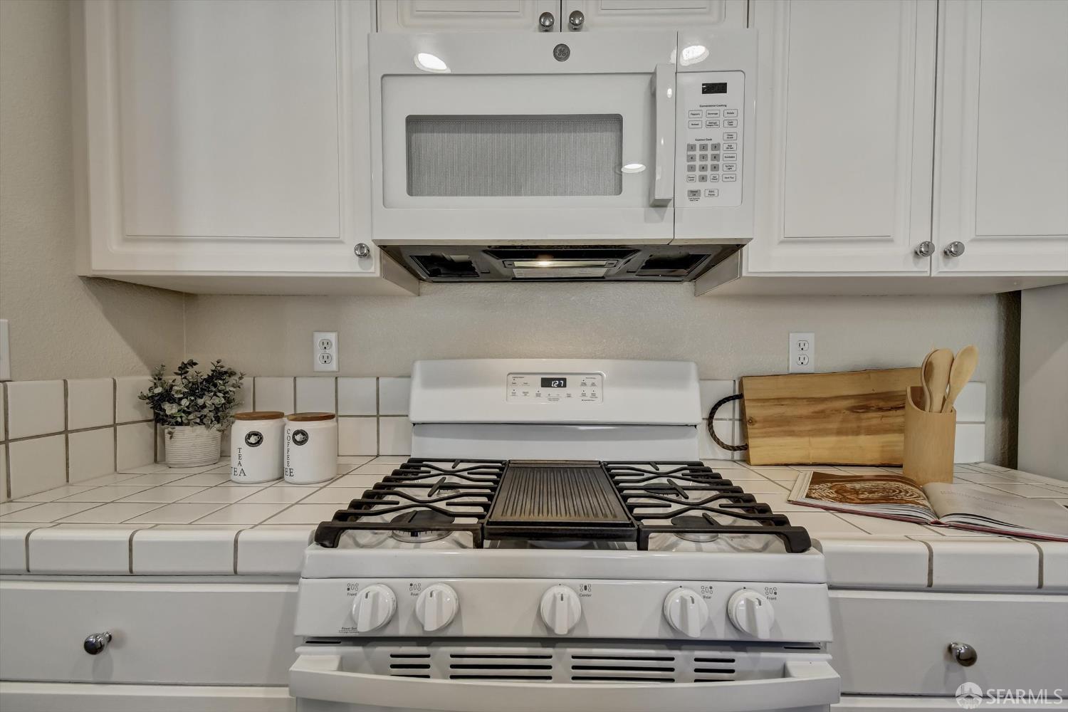 Photo #17: 425077533 Listing: Photo #17