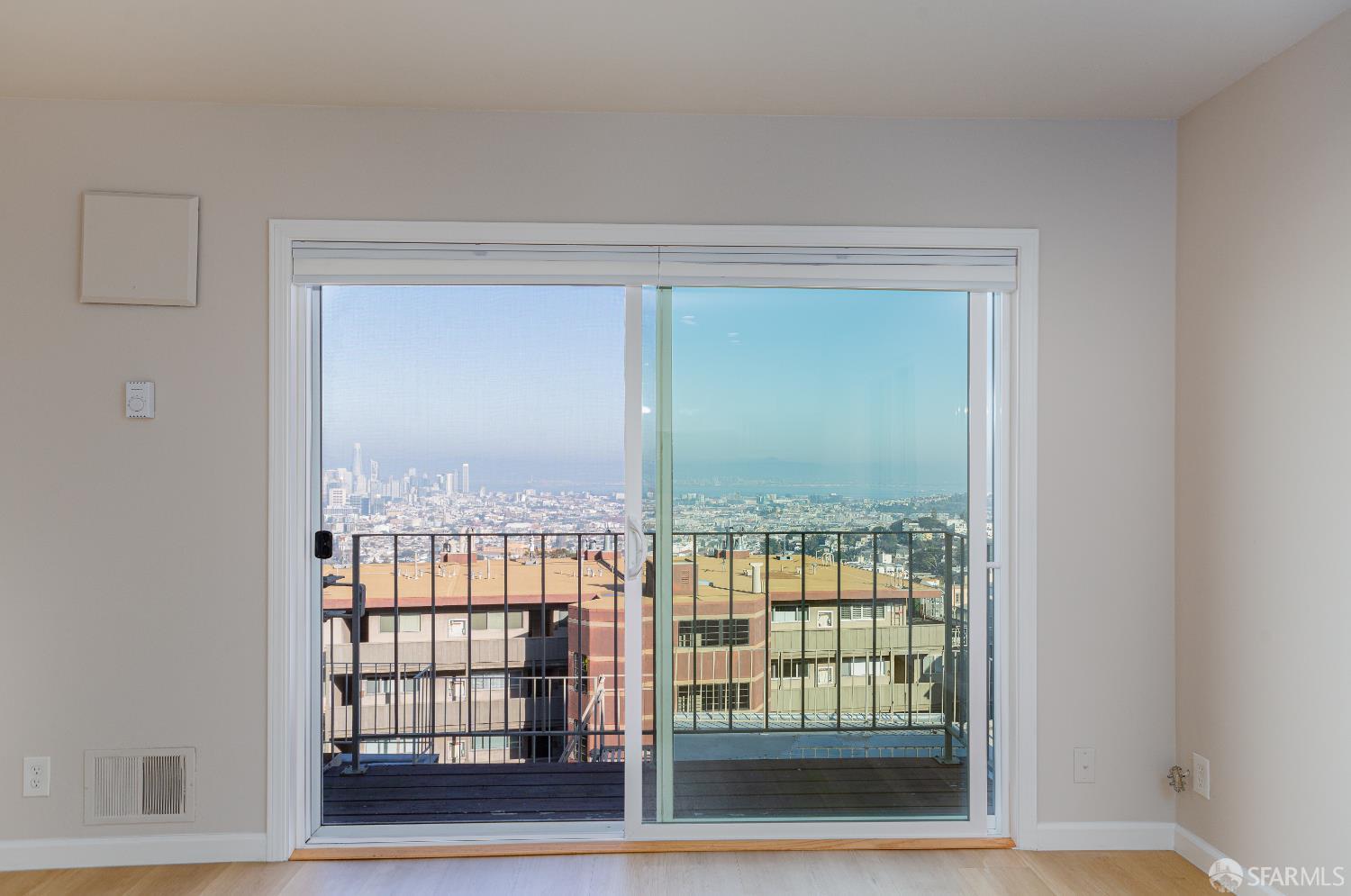 Detail Gallery Image 9 of 18 For 646 Corbett Ave #508,  San Francisco,  CA 94114 - 1 Beds | 1 Baths
