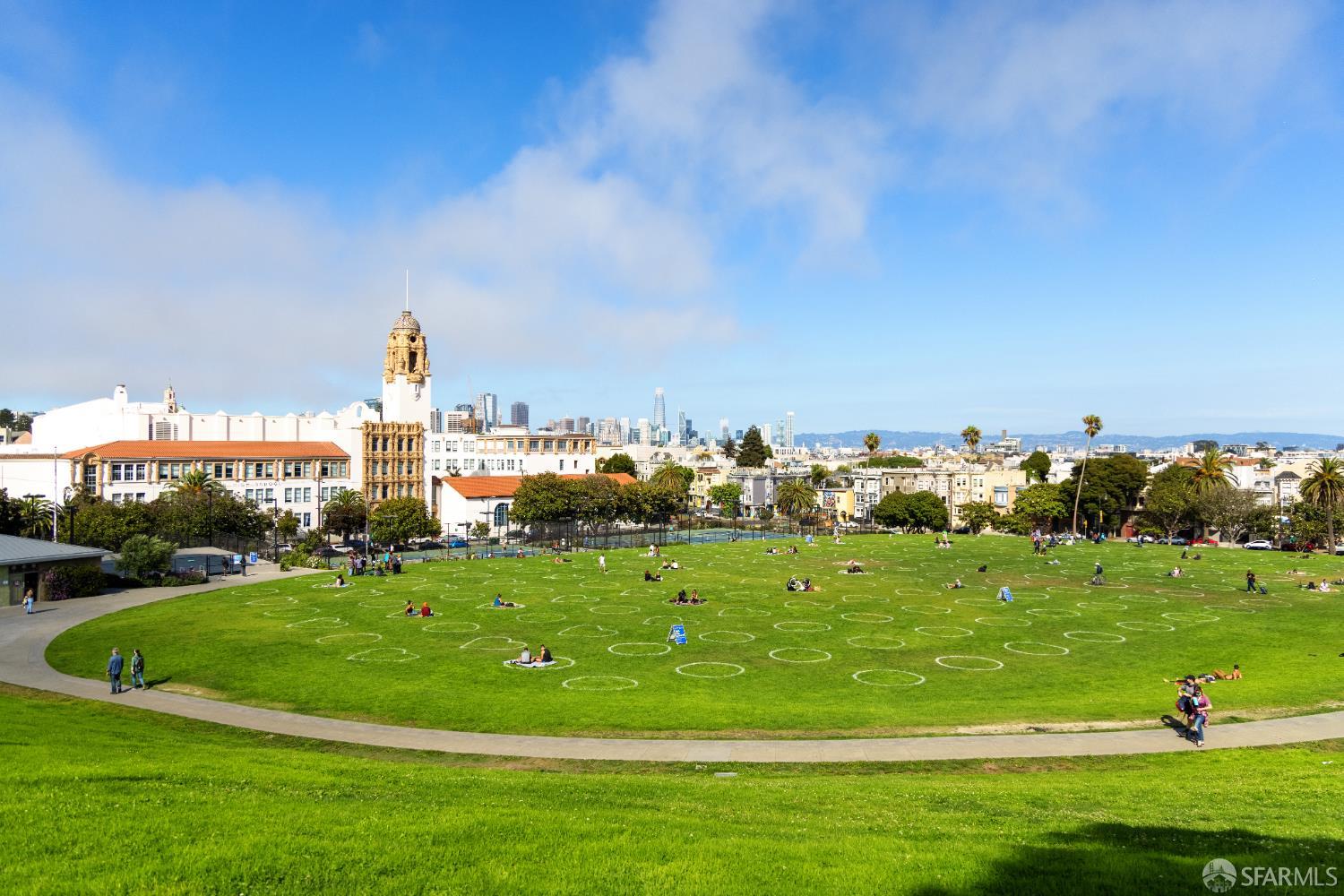 Detail Gallery Image 80 of 85 For 22 Beaver St, San Francisco,  CA 94114 - 5 Beds | 4 Baths