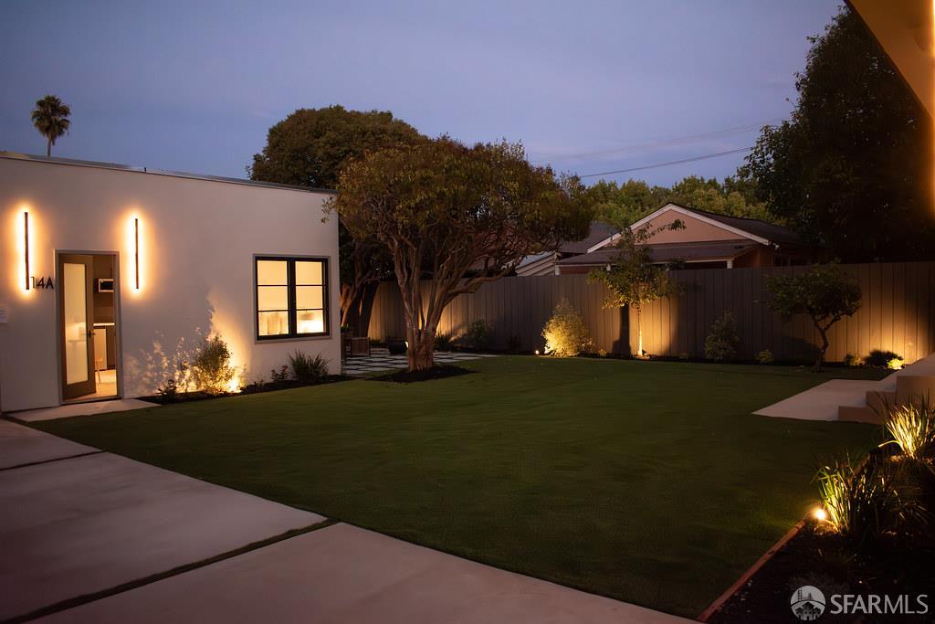 Detail Gallery Image 9 of 47 For 14 Channing Rd, Burlingame,  CA 94010 - 5 Beds | 5/1 Baths