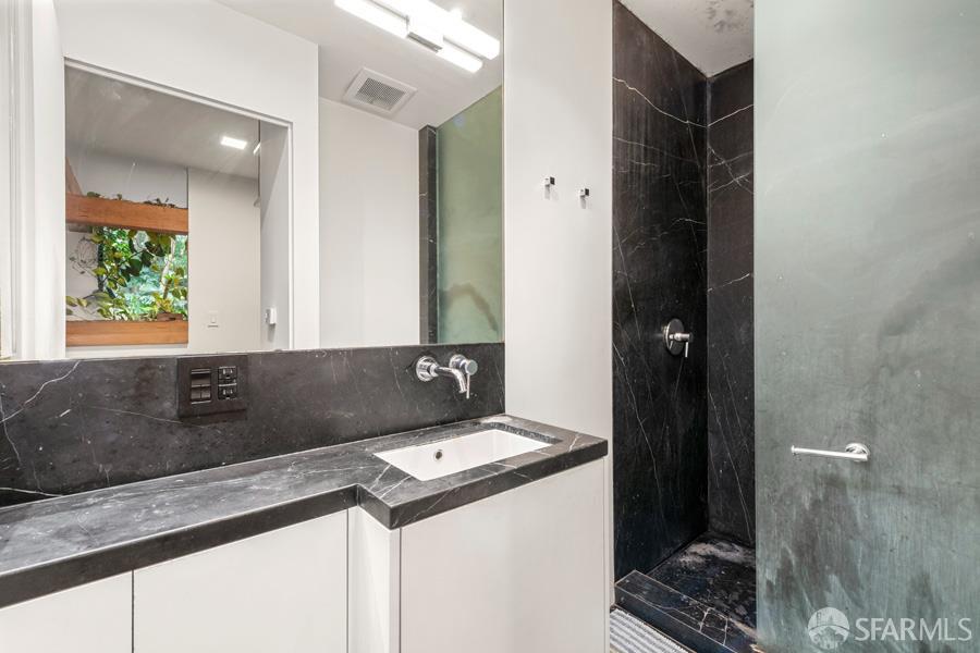 Detail Gallery Image 30 of 45 For 2530 3rd St, San Francisco,  CA 94107 - 2 Beds | 1 Baths