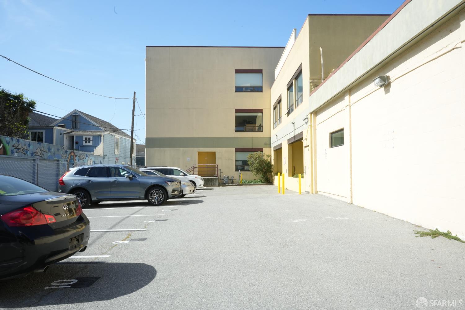 Detail Gallery Image 8 of 9 For 44 Gough St #107,  San Francisco,  CA 94103 - – Beds | – Baths