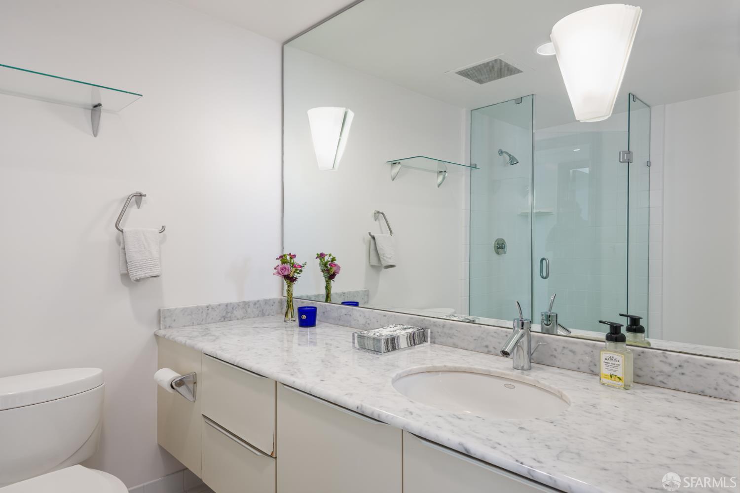 Detail Gallery Image 18 of 39 For 219 Brannan St 5g,  San Francisco,  CA 94107 - 2 Beds | 2 Baths