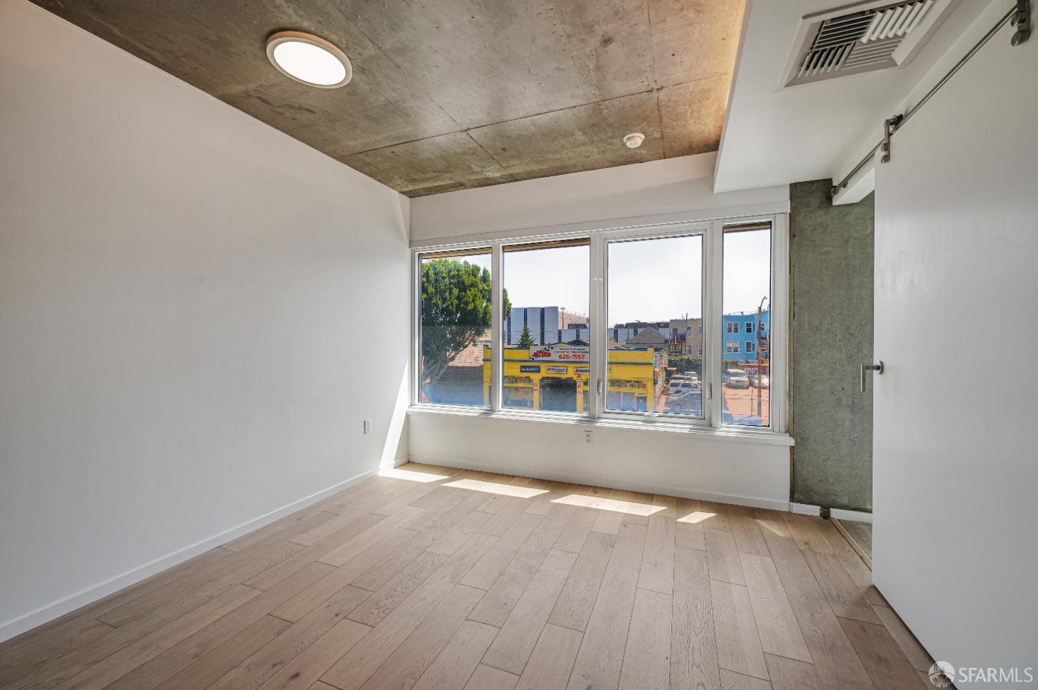 Detail Gallery Image 6 of 28 For 338 Potrero Ave #308,  San Francisco,  CA 94103 - 2 Beds | 2 Baths