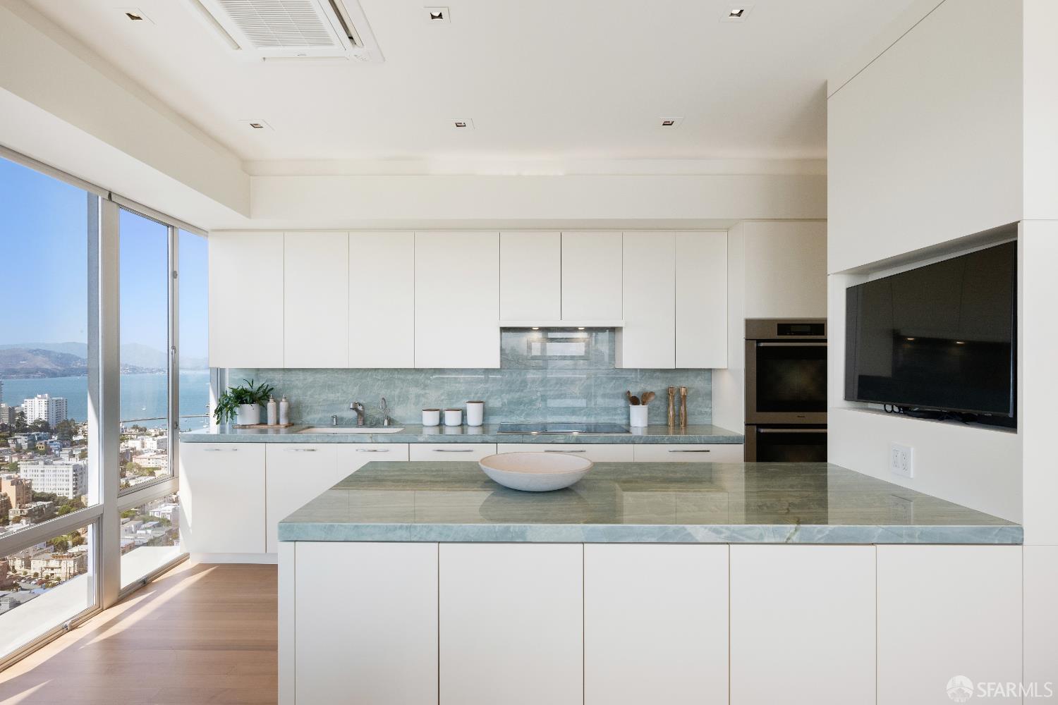 Detail Gallery Image 19 of 46 For 1750 Taylor St #2202,  San Francisco,  CA 94133 - 2 Beds | 2 Baths