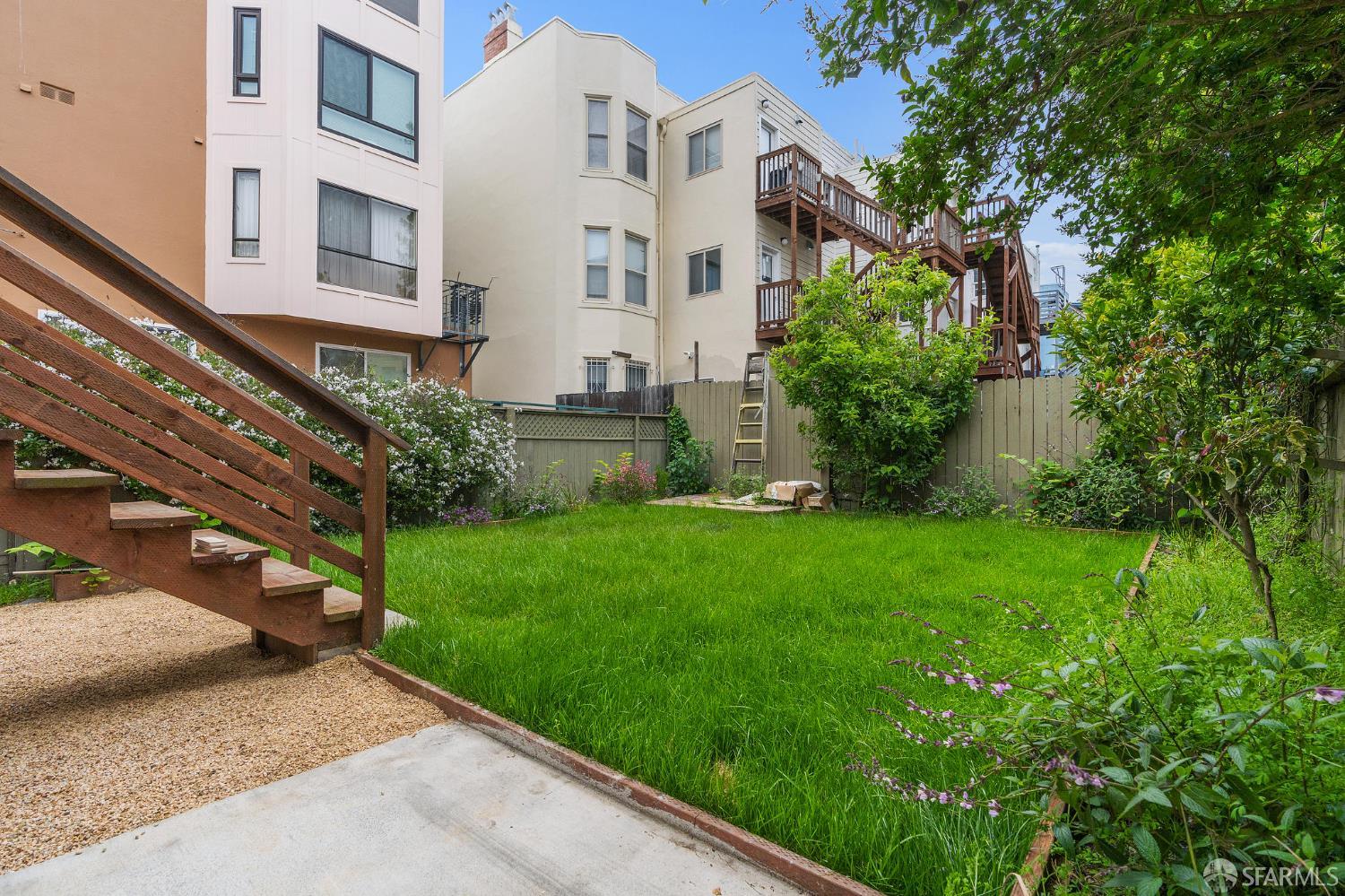Photo #10: 425077909 Listing: Photo #10