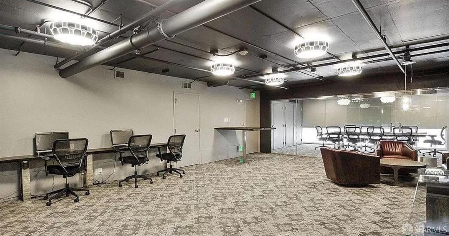 Detail Gallery Image 10 of 21 For 555 4th St #801,  San Francisco,  CA 94107 - 1 Beds | 1/1 Baths