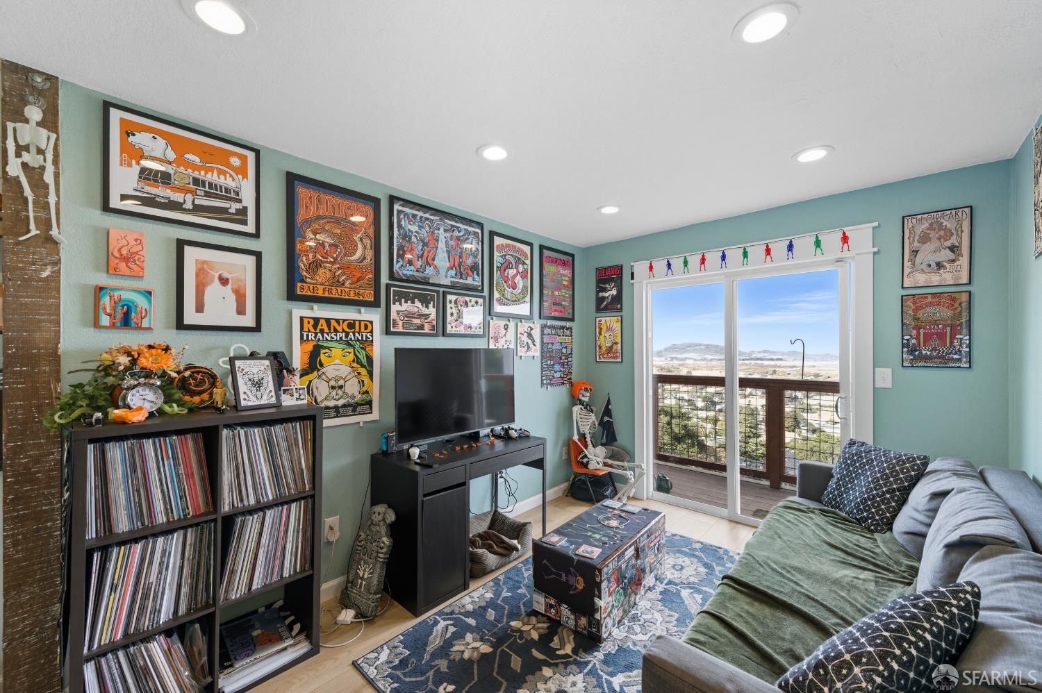 Detail Gallery Image 41 of 57 For 253 Kings Rd, Brisbane,  CA 94005 - 4 Beds | 3/1 Baths