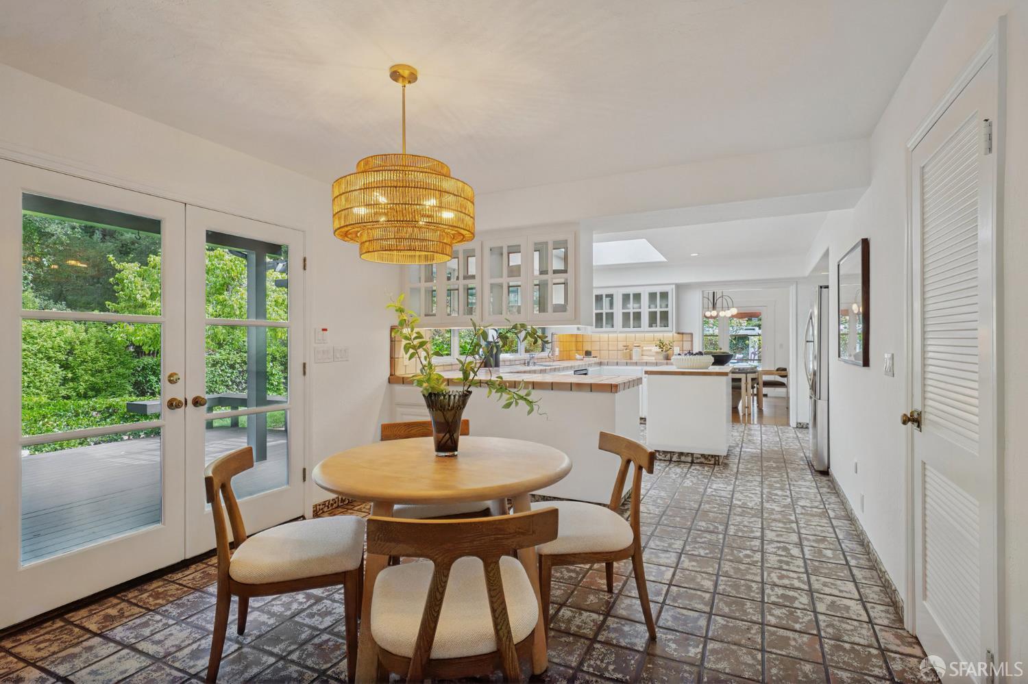 Detail Gallery Image 16 of 69 For 16244 Kennedy Rd, Los Gatos,  CA 95032 - 5 Beds | 3 Baths